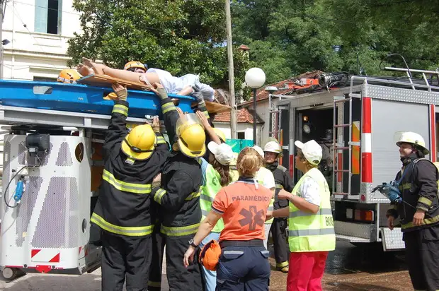 22 minutos llevó evacuar el Hospital en un impactante simulacro