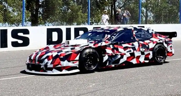  �SAl Toyota no le veo  ninguna contra⬝