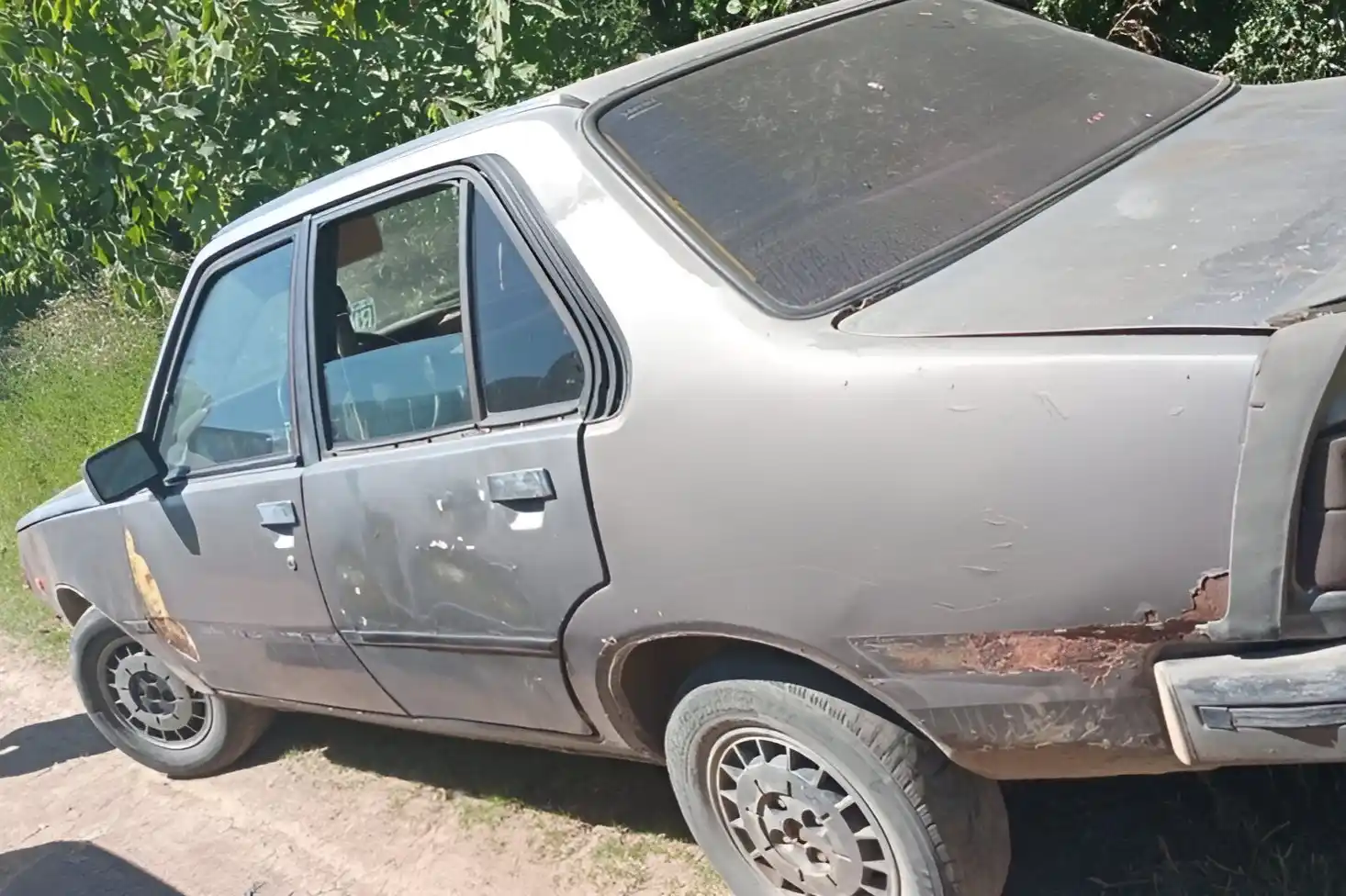 El Renault 18 fue entregado a su propietario.