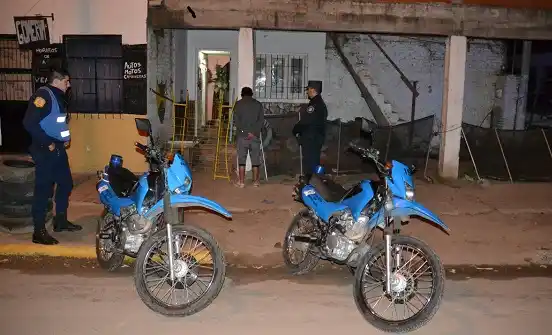 Con las manos en la masa: entró a robar y la Policía lo atrapó