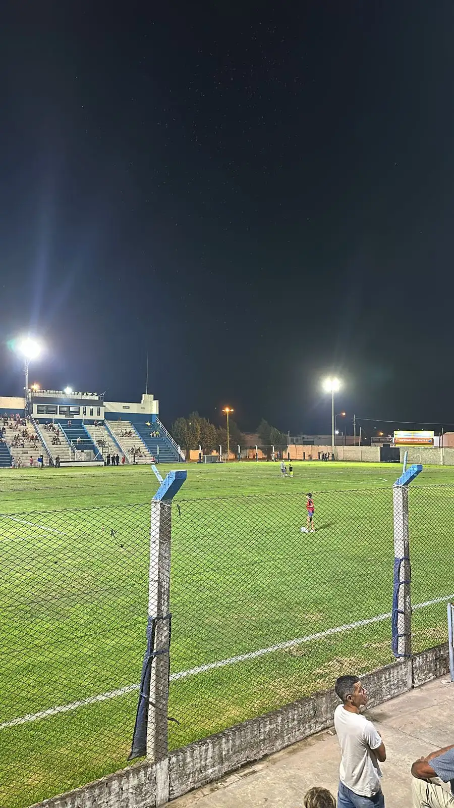Cancha estadio municipal, arrecifes