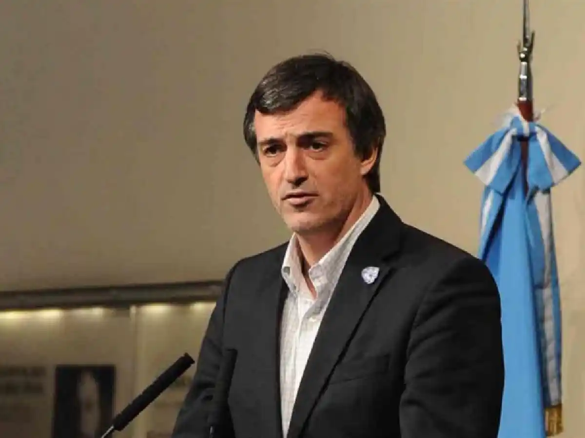 Esteban Bullrich: "La única razón del nerviosismo económico es la incertidumbre electoral"