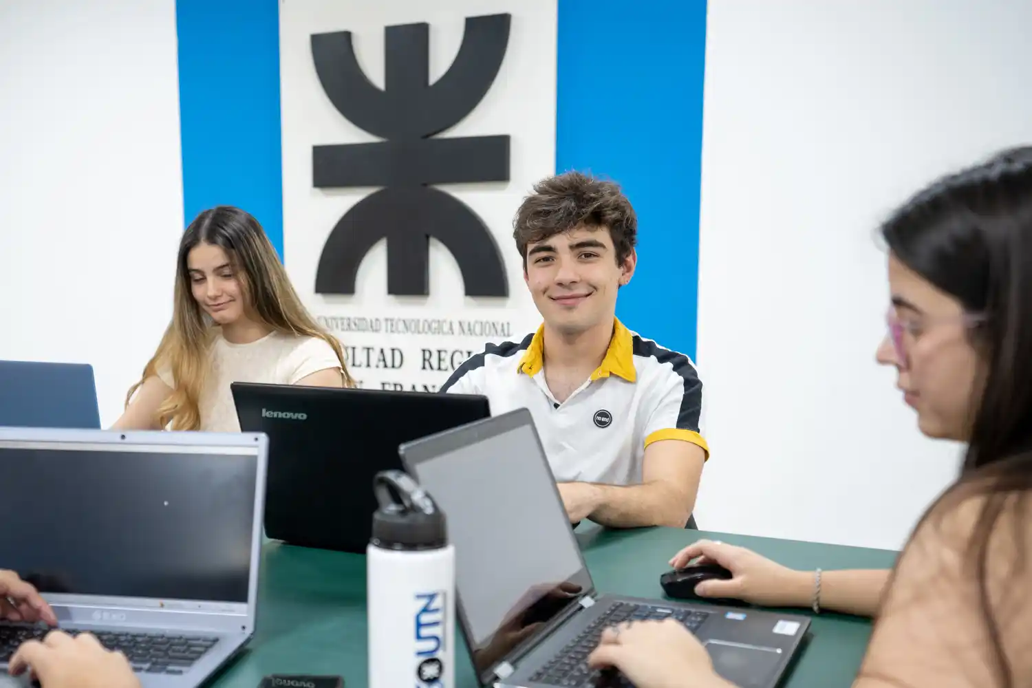 La inscripción corresponde a las ingenierías y Licenciatura en la casa de altos estudios.