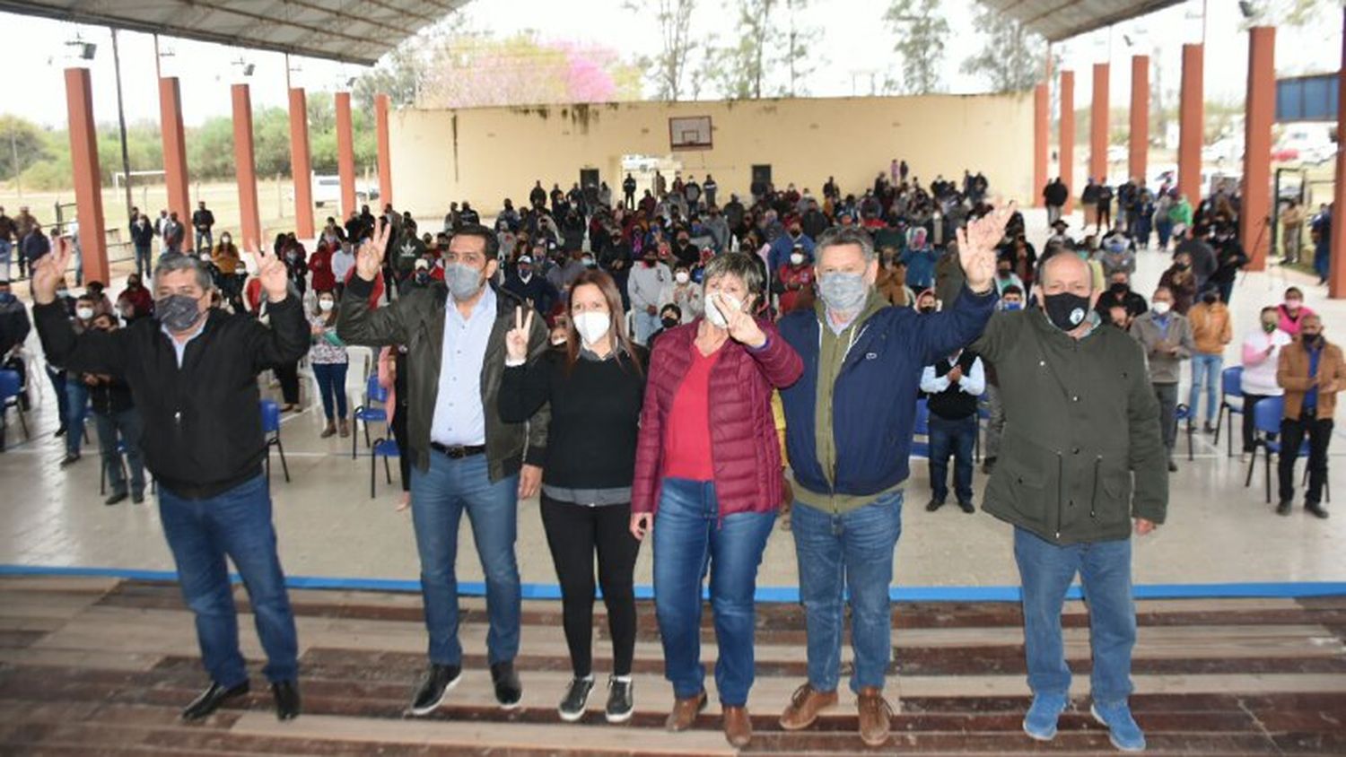 Precandidatos del FdT encabezaron actos en Fortín Cabo 1.º Lugones y San Martín Dos