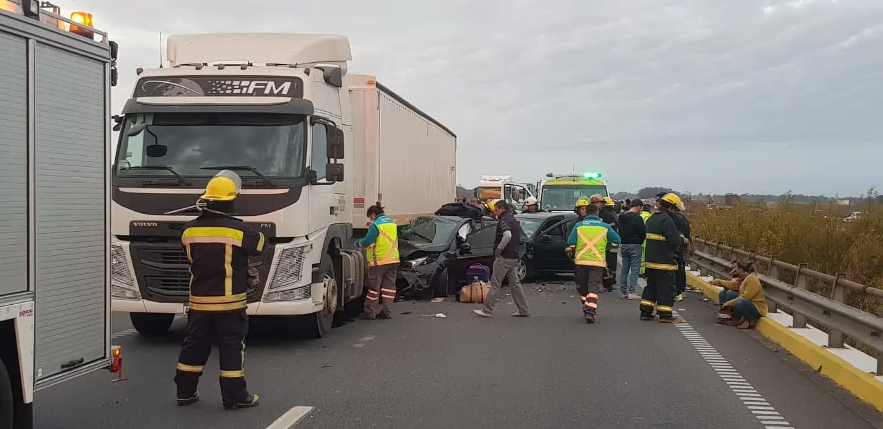 Accidente múltiple en ruta 9: el sampedrino permanece internado en observación