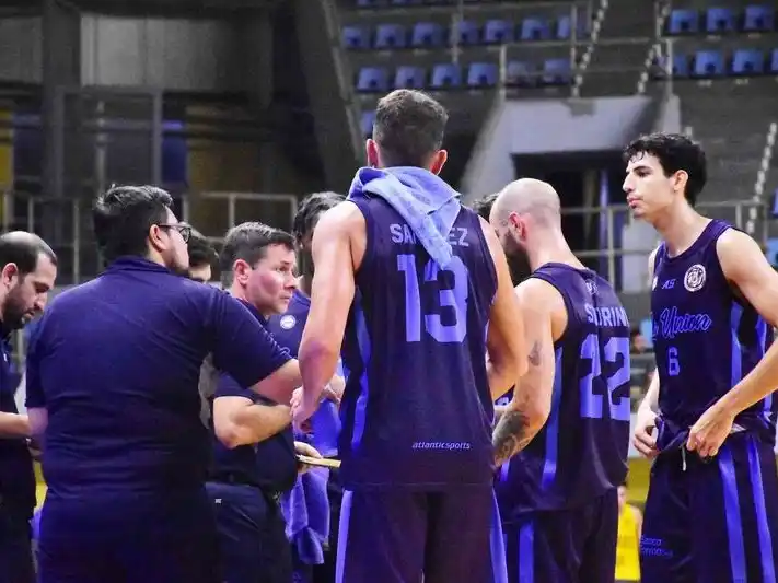 La Unión visita a Regatas
en su vuelta a la actividad