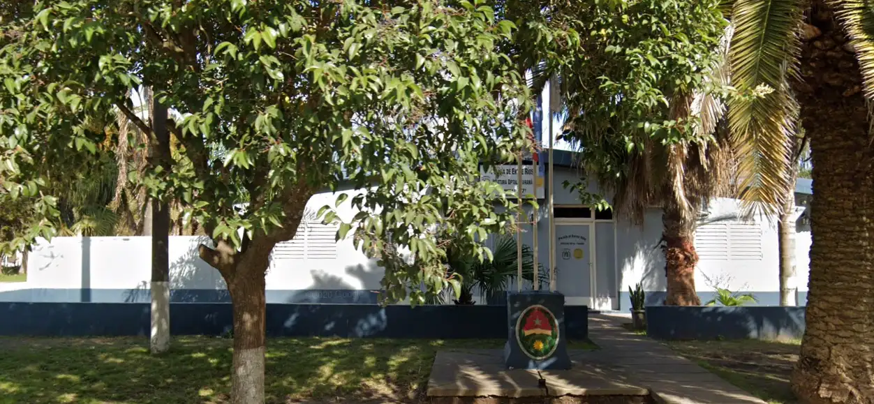 Un trabajador le fracturó el cráneo con una pala a un ladrón