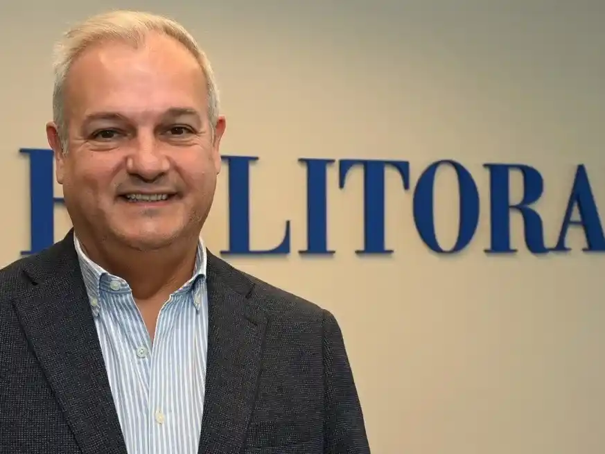 "Es un gran día para los santafesinos, tenemos un nuevo texto constitucional". Créditos: Flavio Raina