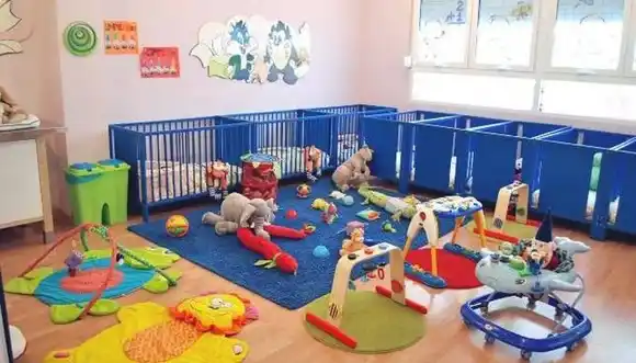 Empresas de 100 o más empleados deberán ofrecer guarderías para los hijos de los empleados