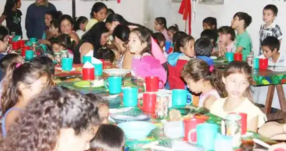 Nueva edición del solidario almuerzo navideño