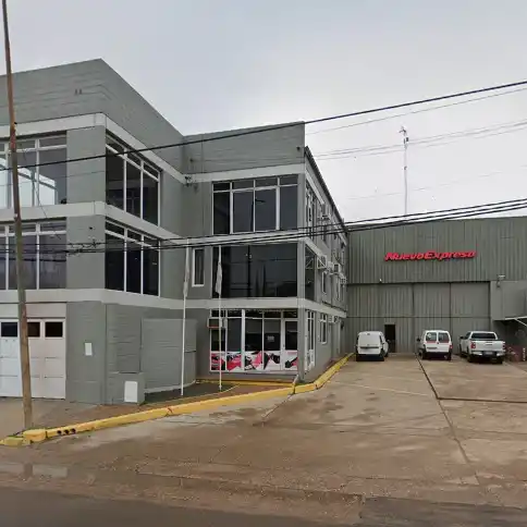 Se prendieron fuego las instalaciones de Nuevo Expreso: intervinieron los bomberos