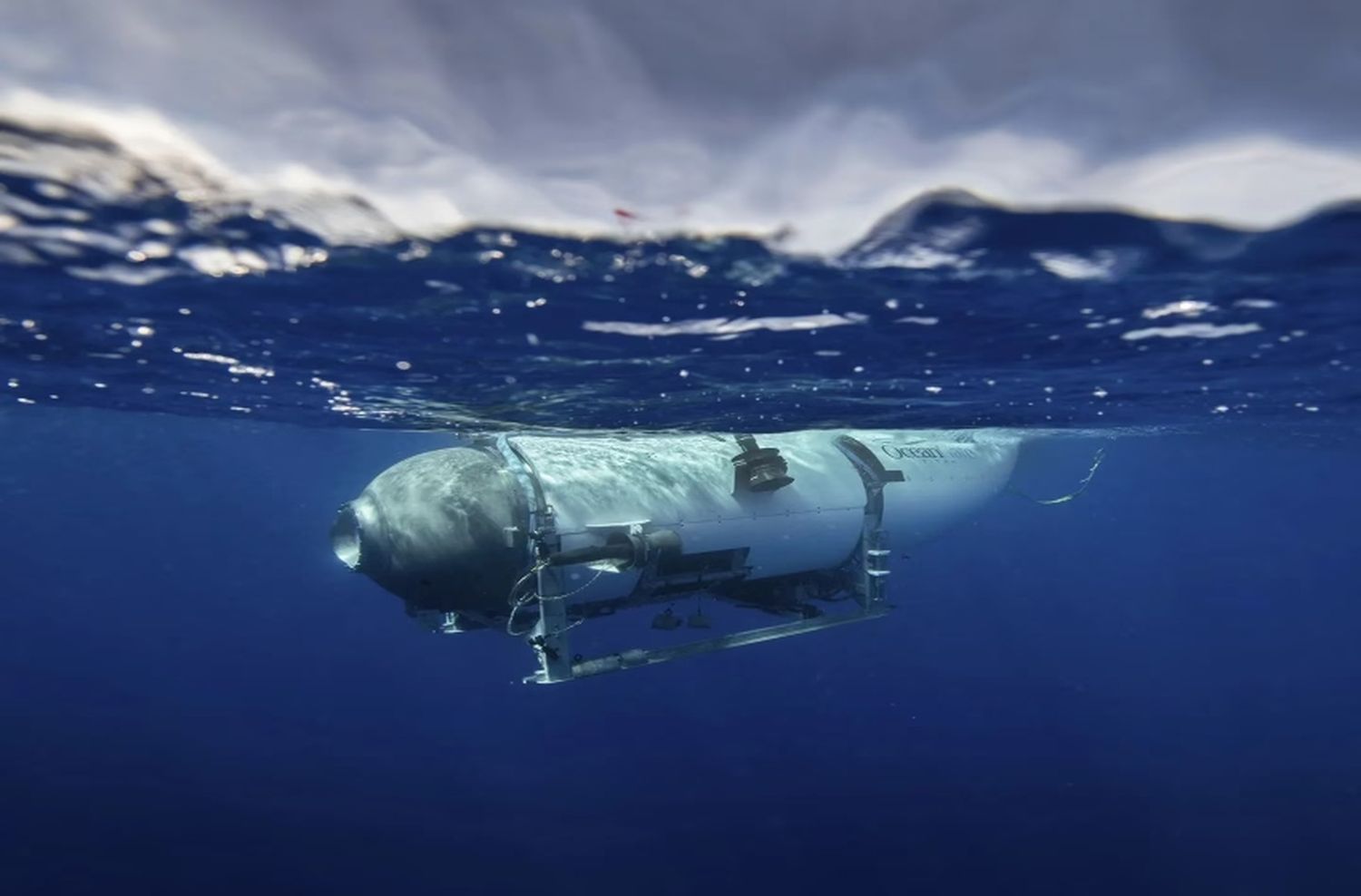 Detectaron “sonidos de golpes” en la zona del Atlántico donde buscan el submarino desaparecido