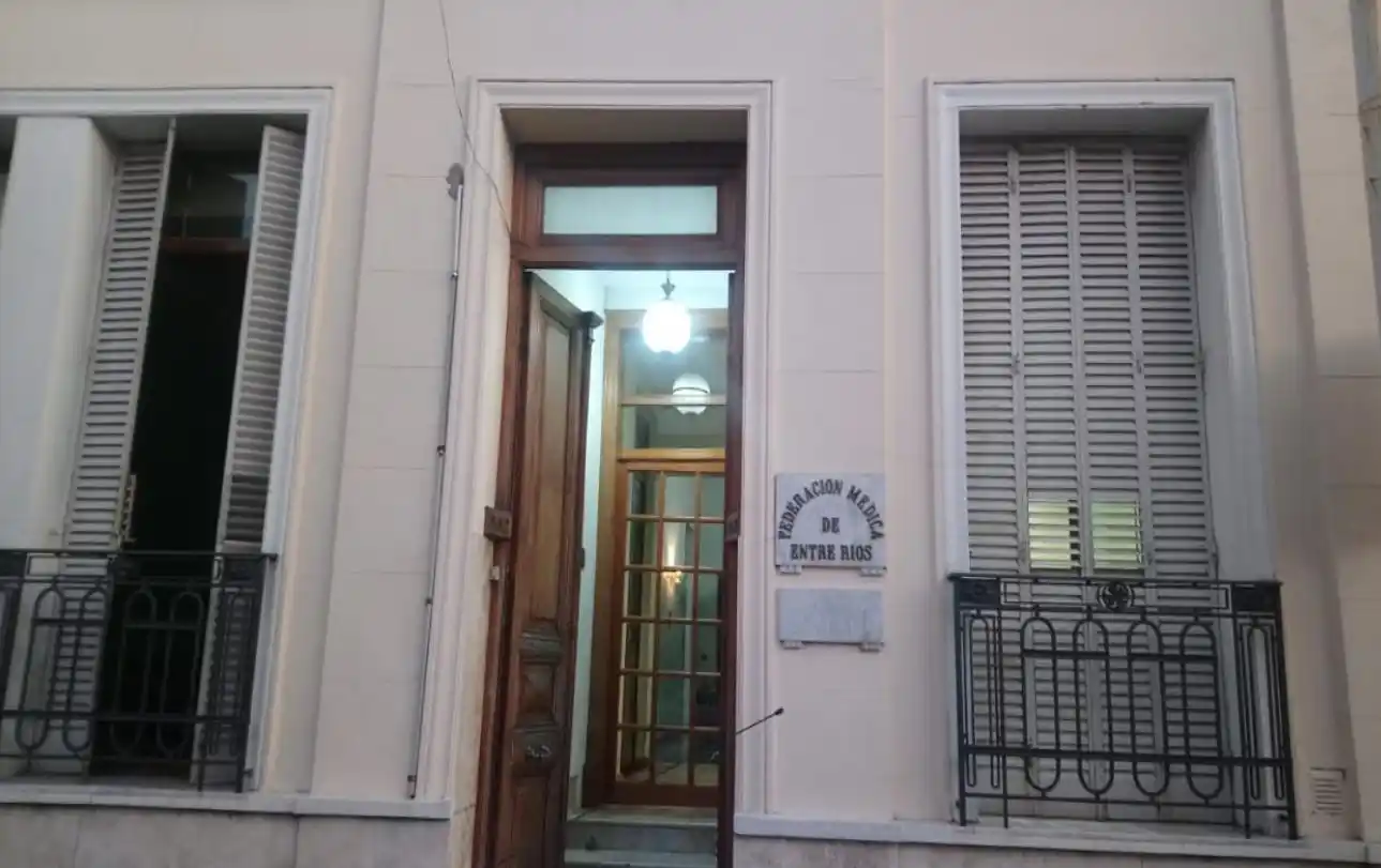 FEMER advierte que peligra la normal prestación de servicios de salud