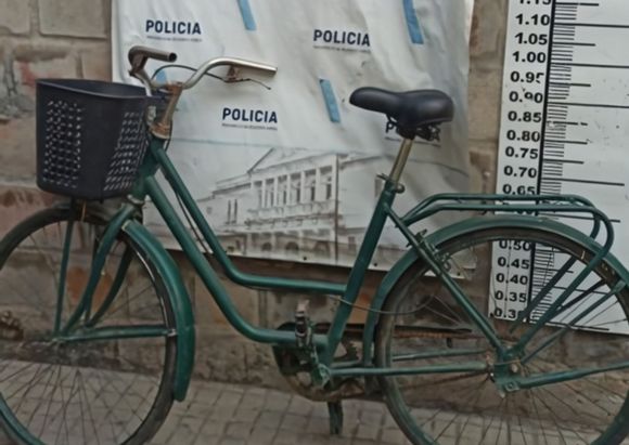 Recuperaron una bicicleta robada afuera del Hospital