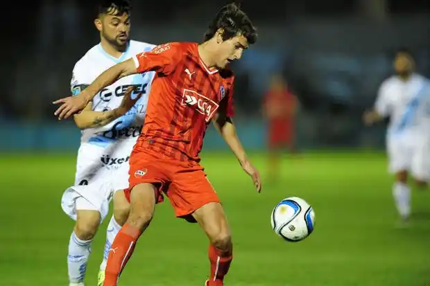 Independiente mantuvo la racha y le ganó a Temperley