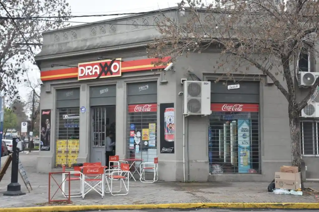 Delincuentes atacaron por séptima vez un drugstore de la ciudad de Santa Fe