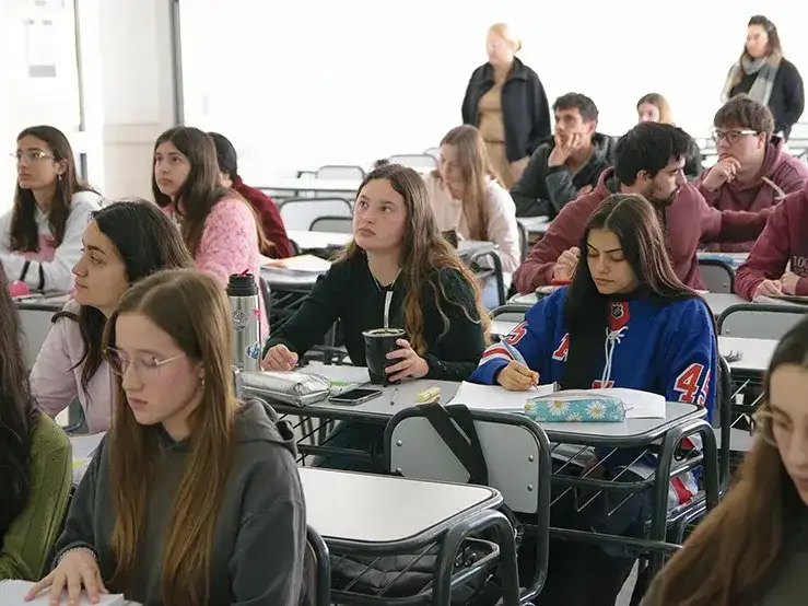 Con propuestas renovadas y políticas de acompañamiento a estudiantes, abrieron las inscripciones a las carreras de la UNER