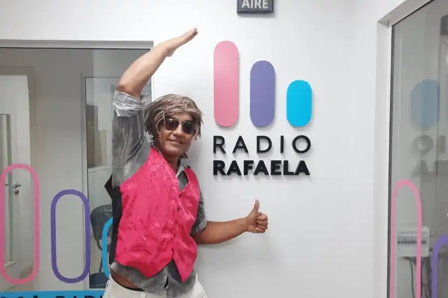 Noche de comedia para este jueves: "Yoyito Napia y Sus Retros" se presentará en Santos Barriles