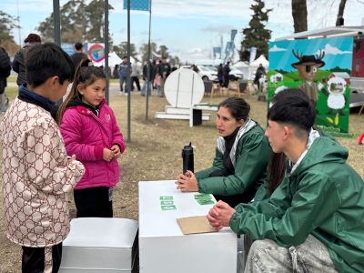 Reciclar Venado, presente en la Sociedad Rural