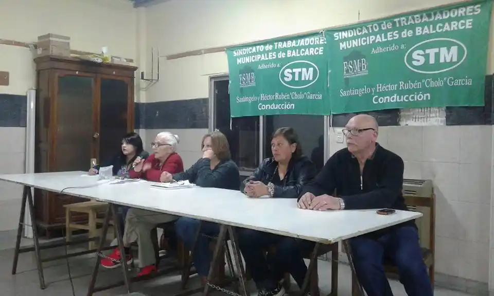 Municipales en estado de alerta y movilización