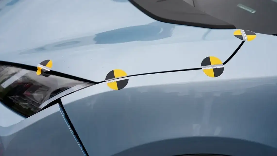 CESVI Pilar ensayo choque auto eléctrico BYD Dolphin Mini