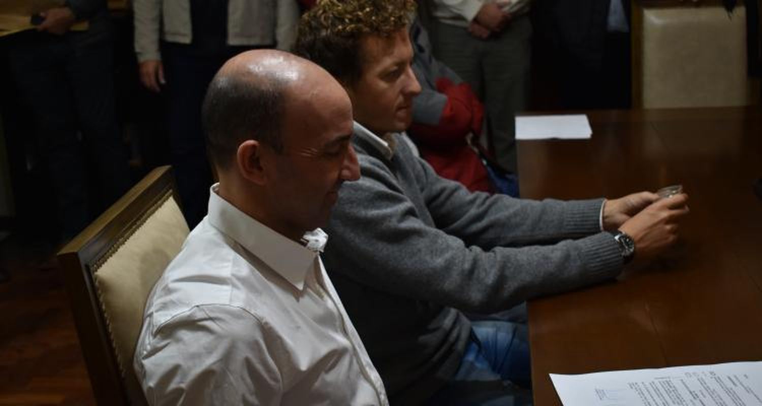 Fondo deportivo: Primera reunión con Luis María Rodríguez
