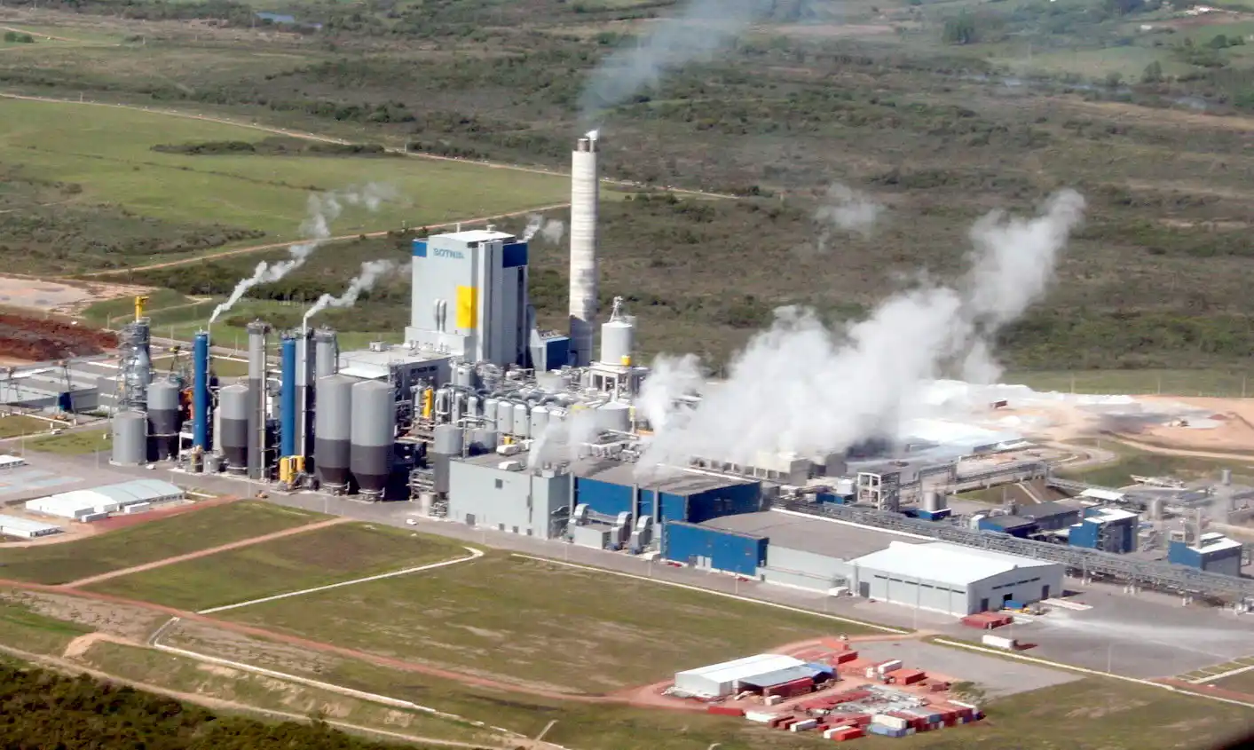 Debieron suspender la producción de Botnia UPM por una emanación de gases