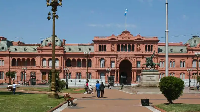 La Casa Rosada.