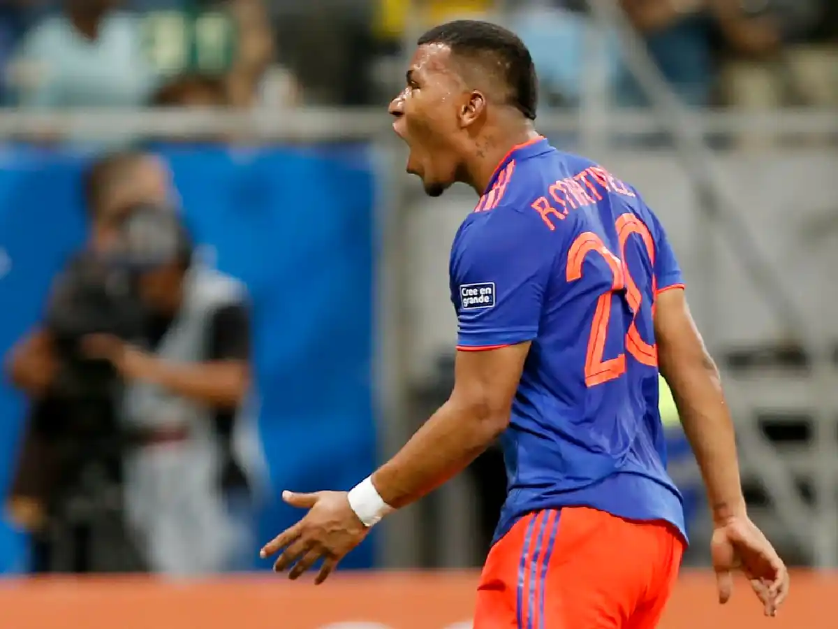 El golazo de Roger Martínez ante Argentina