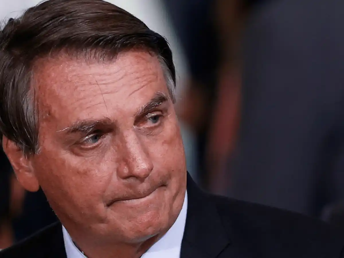 Dieron de alta a Bolsonaro tras cuatro días de internación por una oclusión intestinal