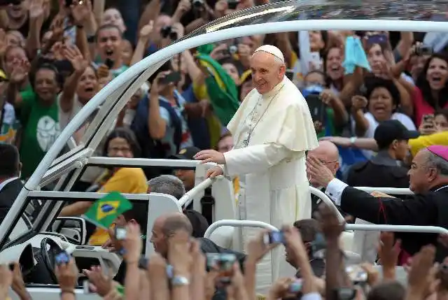 JMJ Brasil: Francisco destacó la importancia de la juventud en ceremonia presidida por Rousseff