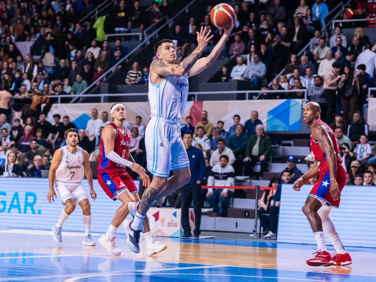 Argentina venció a Puerto Rico y el lunes enfrenta a Canadá . Foto:CAB