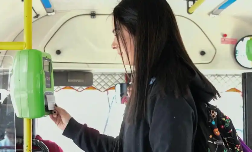 Acreditan el boleto universitario para más de 300 mil estudiantes