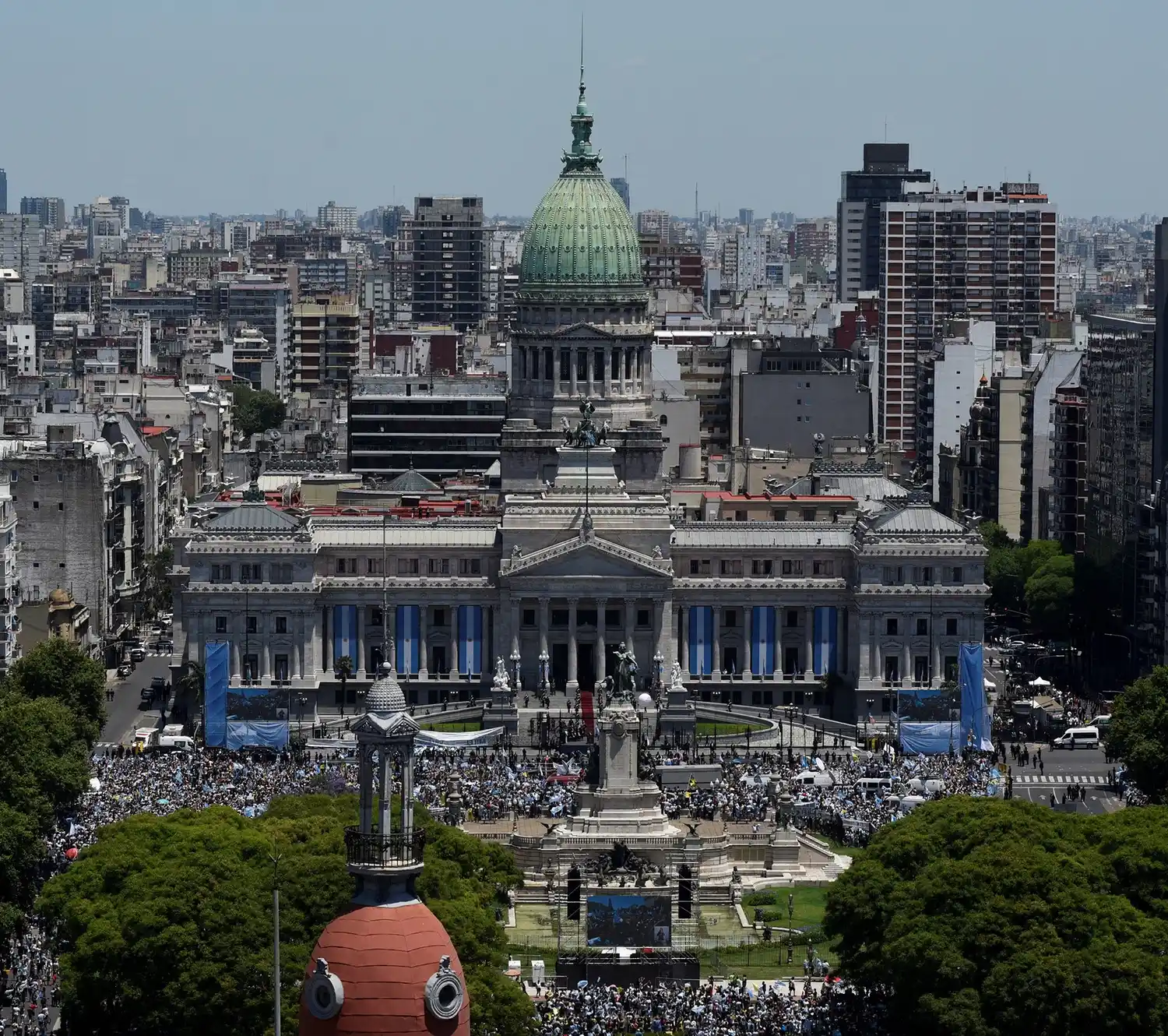 Majluff analiza el comienzo del nuevo Gobierno: Entre la aprobación ciudadana y la incertidumbre