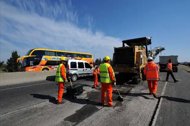 Comenzó la construcción del tercer carril de la Autopista Buenos Aires-La Plata