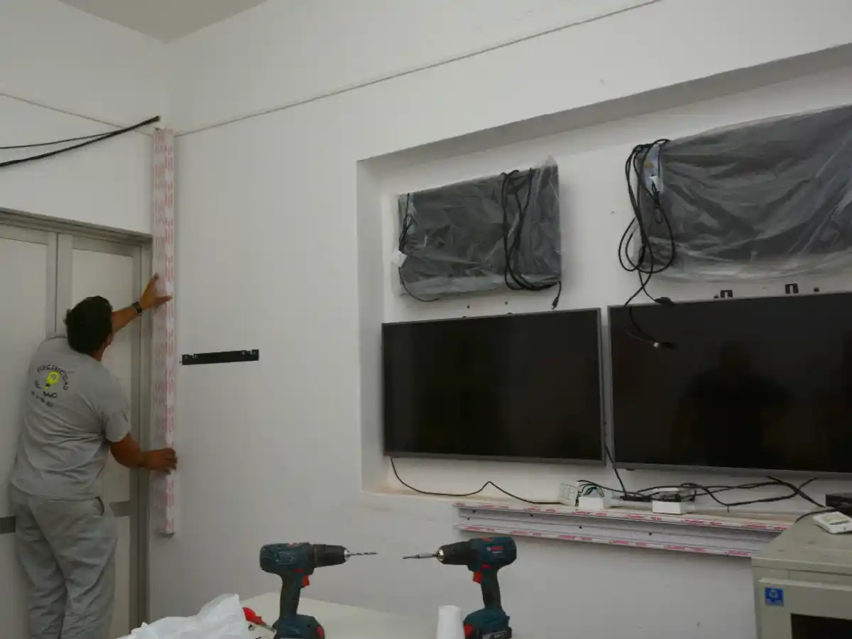 Empezaron a instalar las cámaras  de seguridad en Morteros   