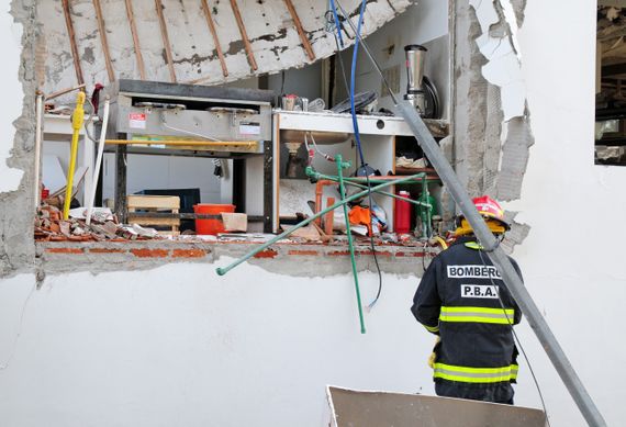 La Policía Federal se sumará a los peritajes por la explosión en el comercio de avenida Brasil
