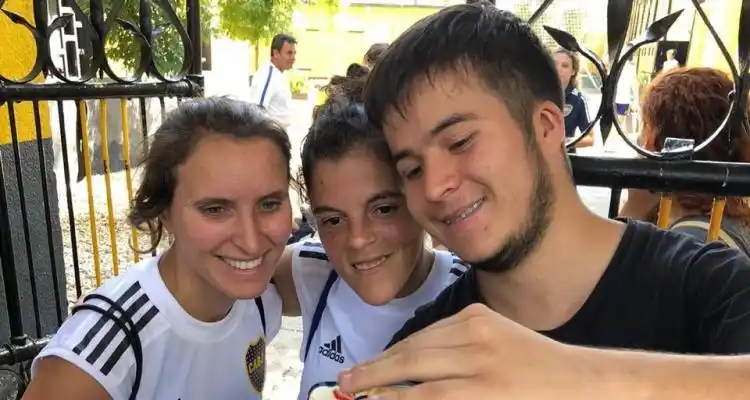 El equipo femenino de Boca con Ludmila Manicler, espera en cuarentena la reanudación del torneo para ir por el título