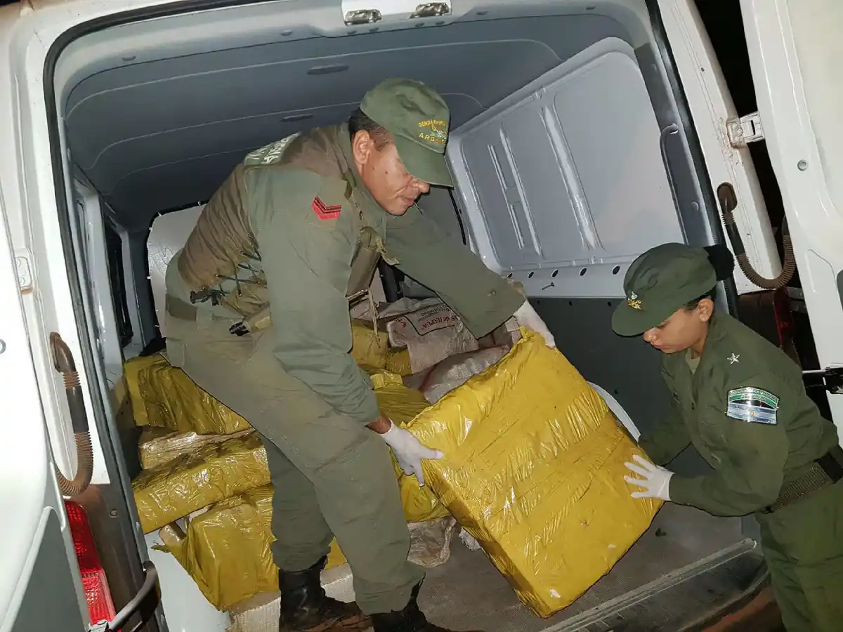 Secuestran más de 1.700 kilos de marihuana y detienen a un narco en Misiones
