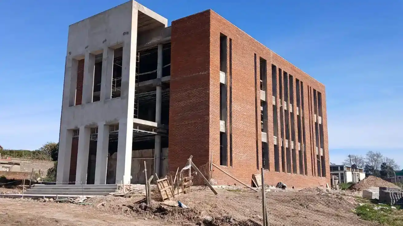 Detenida. Ha quedado la construcción