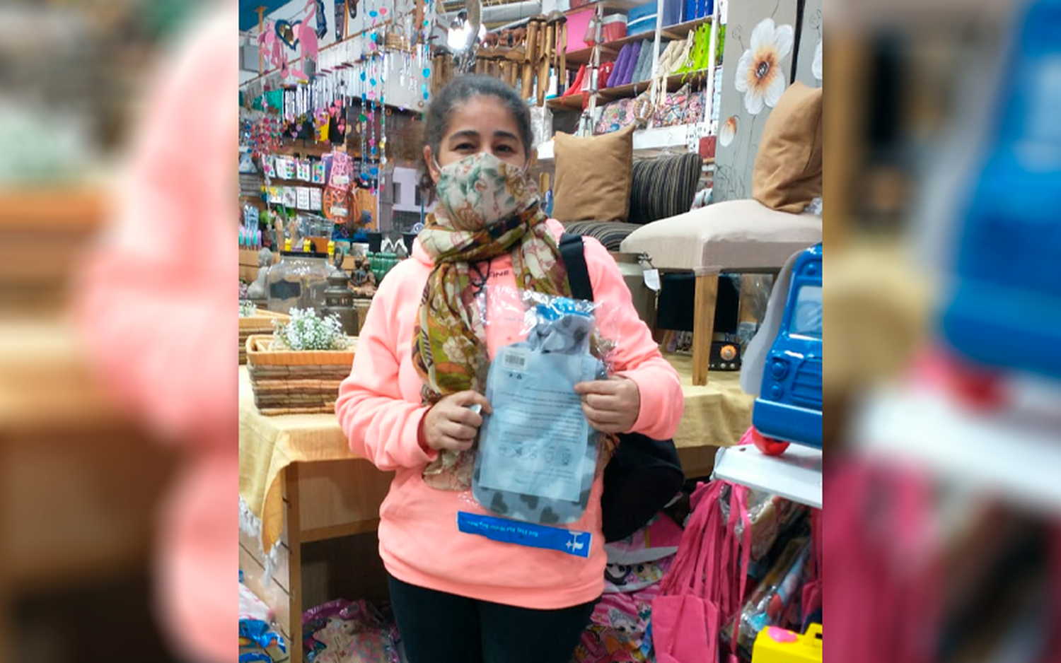 Adriana pasó por su premio de La Bomba