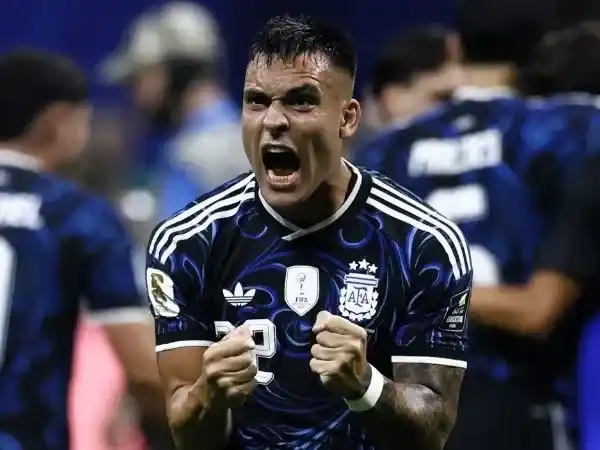 Lautaro, autor del triunfo argentino ante Inglaterra. Foto: Reuters