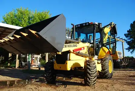 Adquirieron maquinaria por $800 mil para el mejoramiento de calles