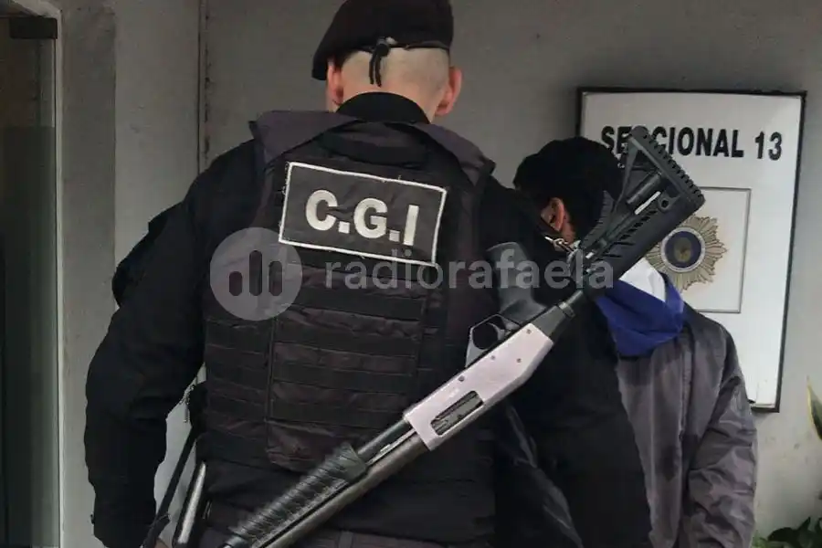 Quiso robar en un comercio: lo atraparon