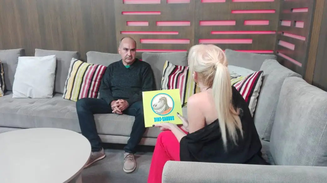 Sergio Farinelli presentará su libro Dino-Saurus sobre obesidad infantil 