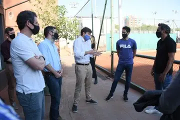 Morón: Ghi supervisó el funcionamiento de los protocolos sanitarios para el regreso del Tenis en el distrito