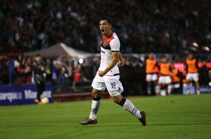 El Espectro Oviedo, de borrado a titular