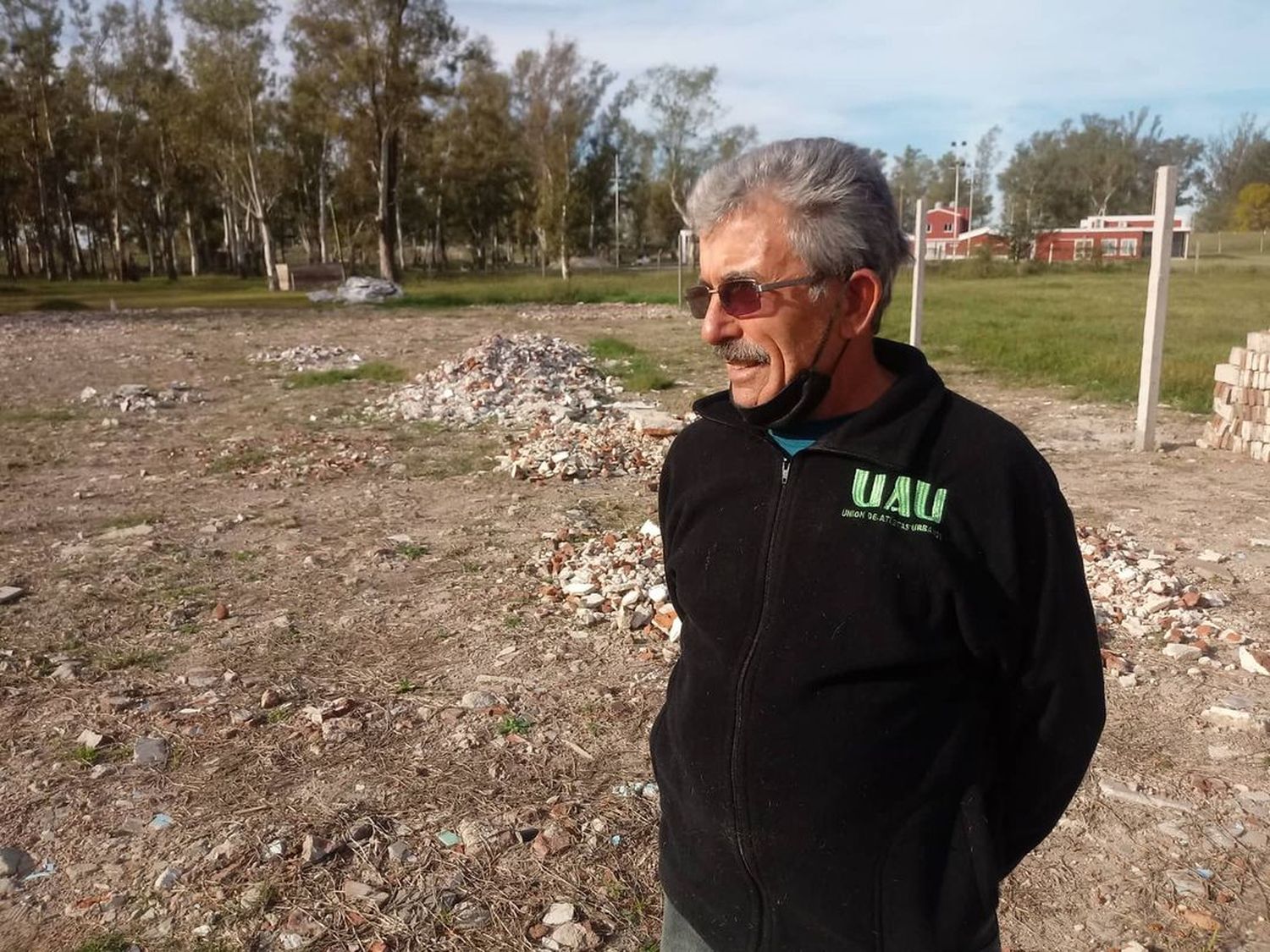 Alberto Nosiglia y las canchas de tenis del Martín Pescador