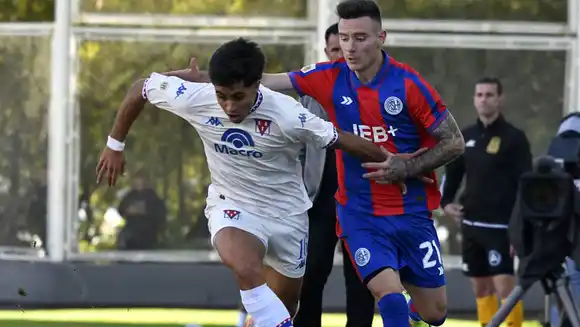 Tigre jugó casi todo el partido con superioridad numérica pero perdió con San Lorenzo y quedó eliminado del Apertura