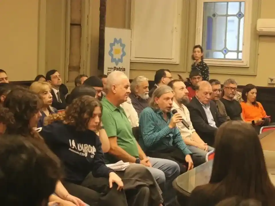 En pie de lucha. Los docentes y no docentes universitarios le exigen al gobierno nacional que cumpla con la Ley de Financiamiento Universitario